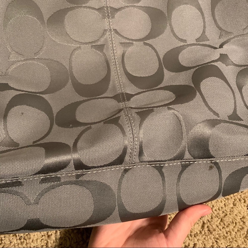 Coach tote - Picture 8 of 9